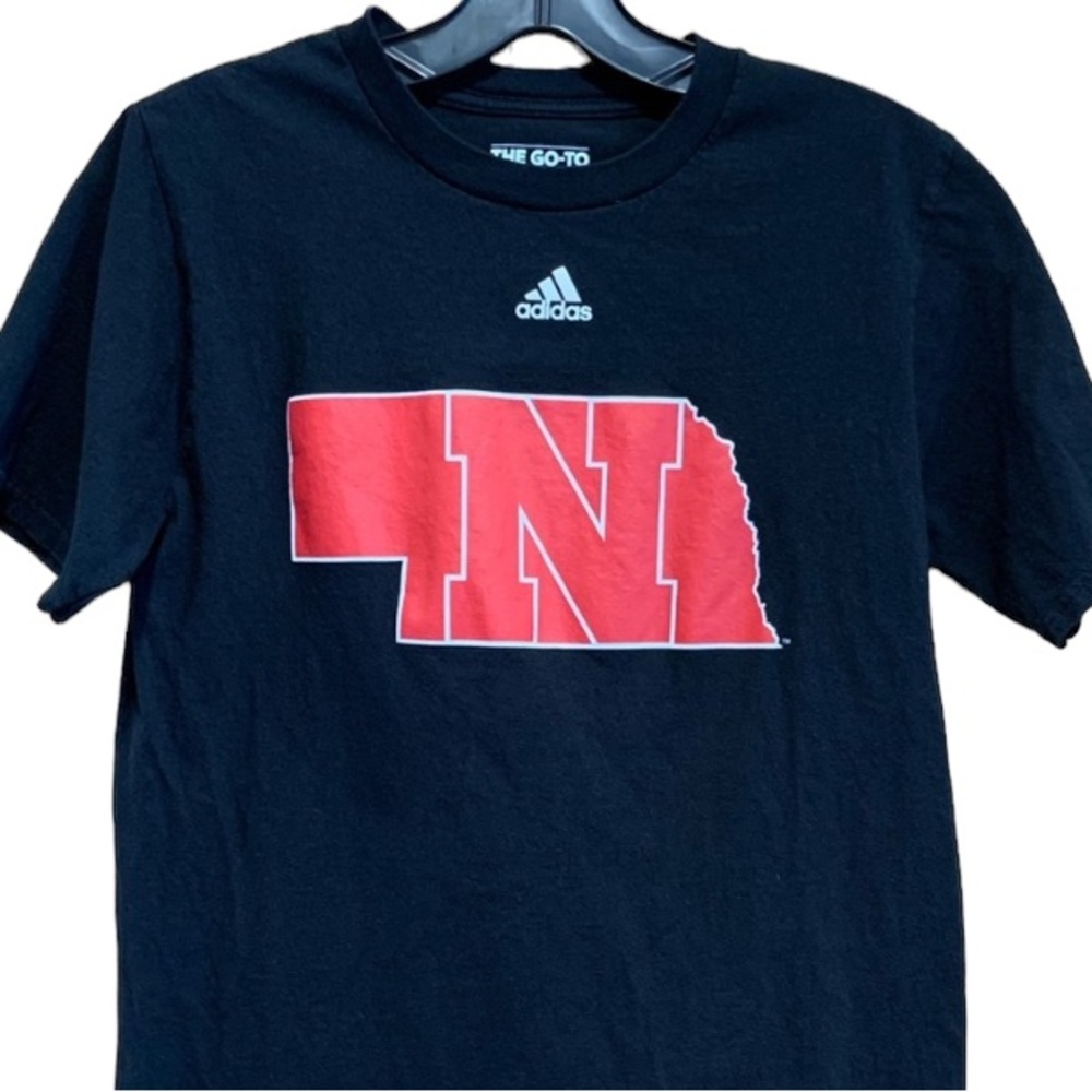 Adidas Nebraska Sports Cornhuskers Black Short Sleeve Tee Small